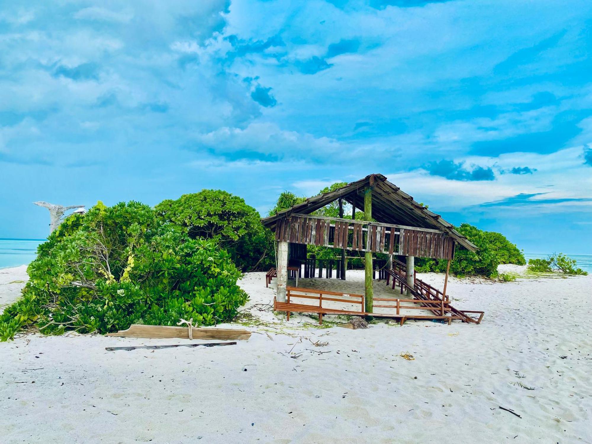 Oasis Village Fenfushi, Maldives Екстериор снимка